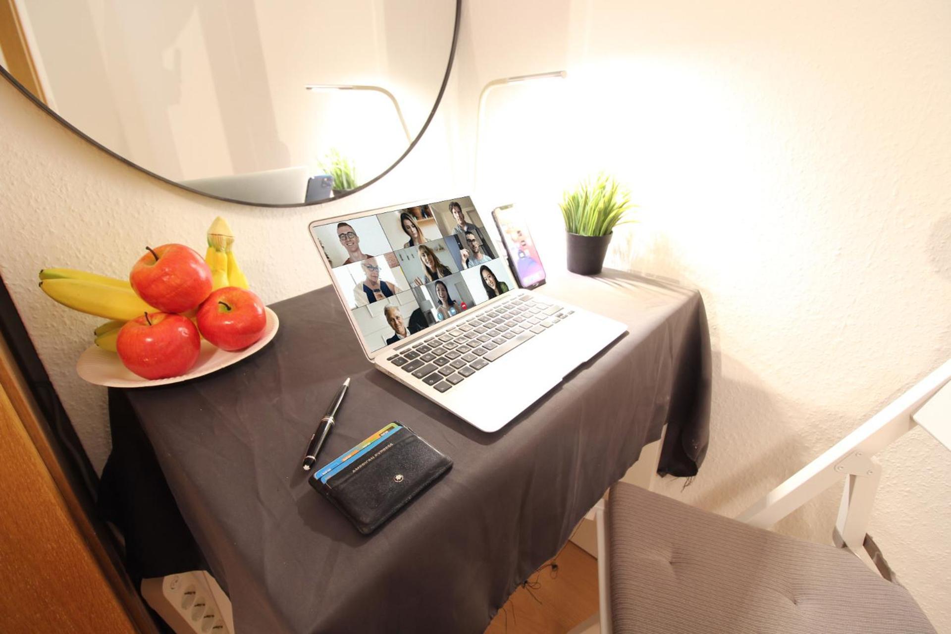 Hotel Ulm Zentrum - Komplettes Zimmer, Hochbett, Android Tv & Eigenem Bad - Perfekt Fuer Familien & Gruppen Extérieur photo
